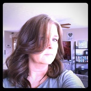 Meet your Posher, Terri lynn